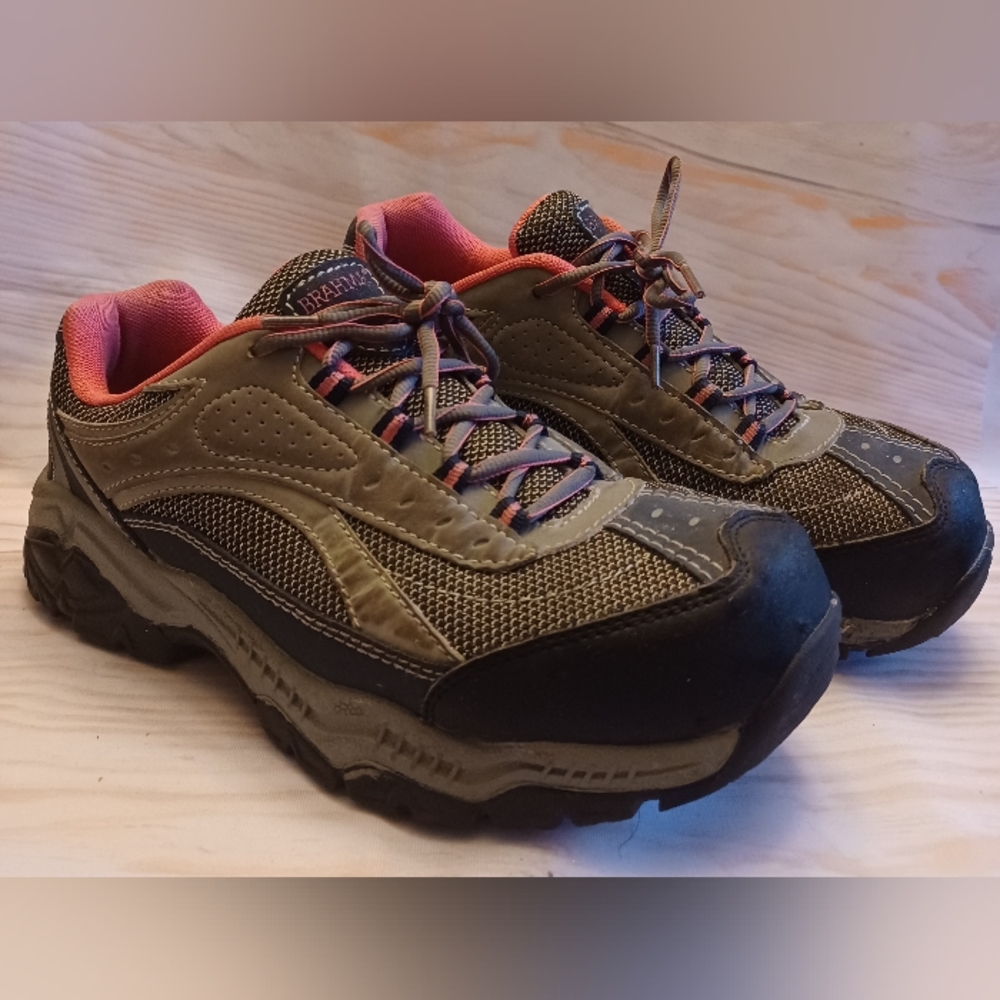 BRAHMA Womens Steele Toe shoes